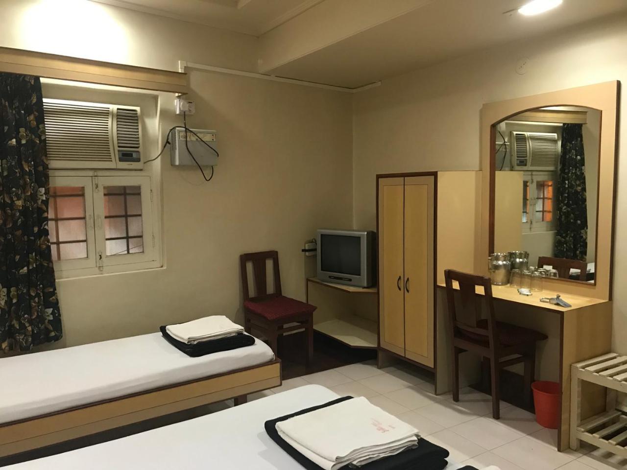 בלגאום Hotel Satkar Cafeteria מראה חיצוני תמונה